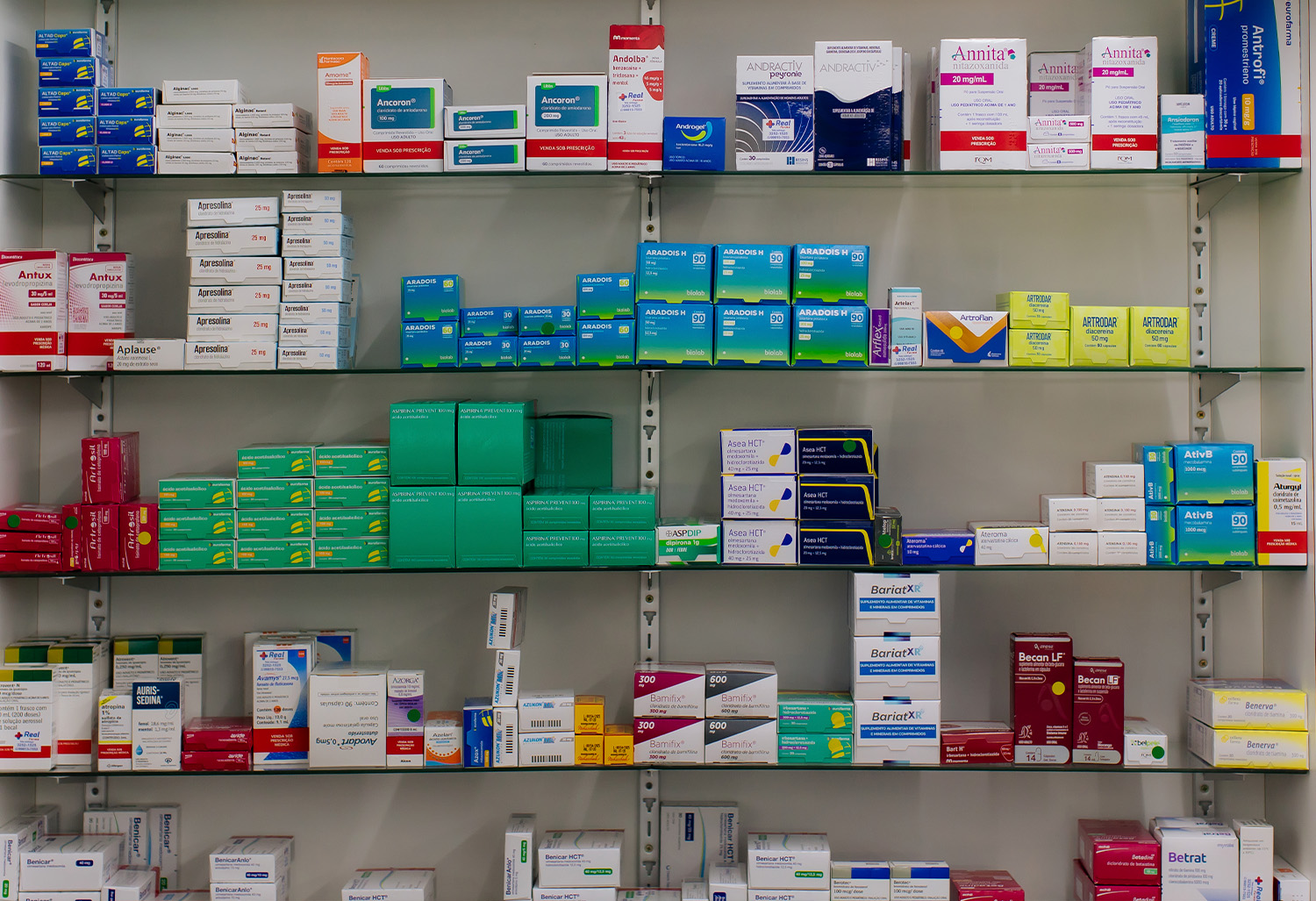 Medicamentos em geral na Real Farma, farmácia em Toledo